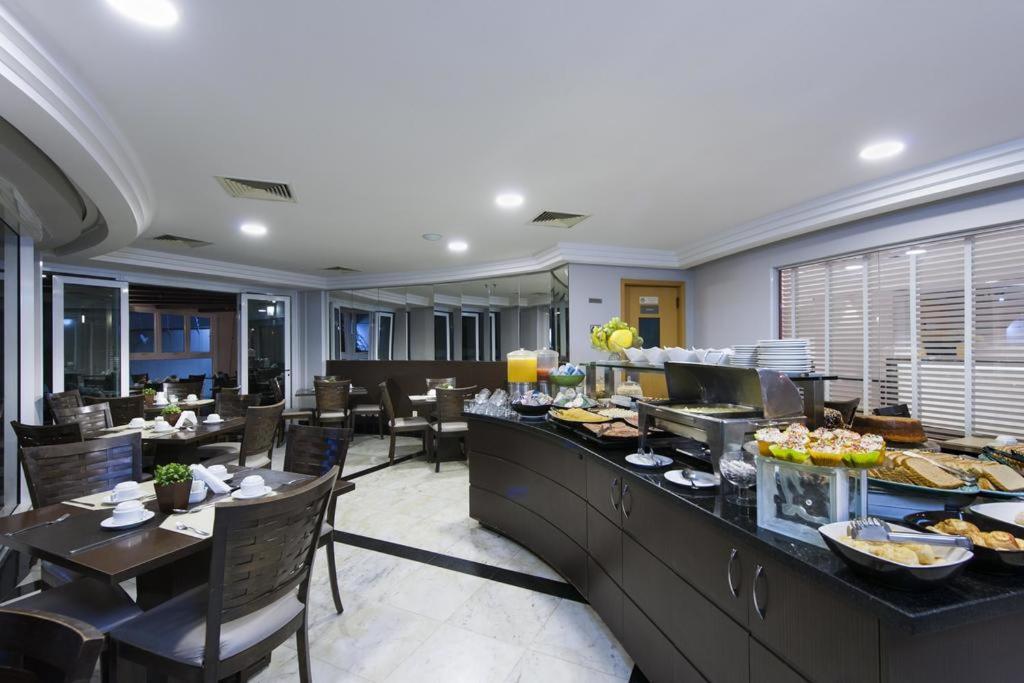 Flat Na Avenida Sabia-Moema Apartament São Paulo Zewnętrze zdjęcie